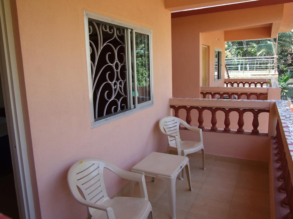 Empire Guest House Calangute Kültér fotó